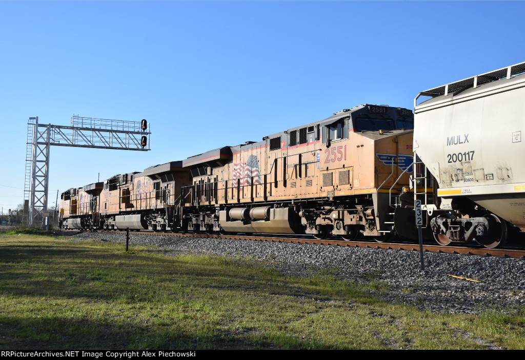 UP 2551